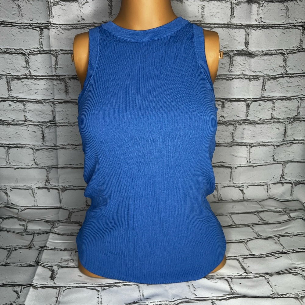 Zara Tank top size L fits a M